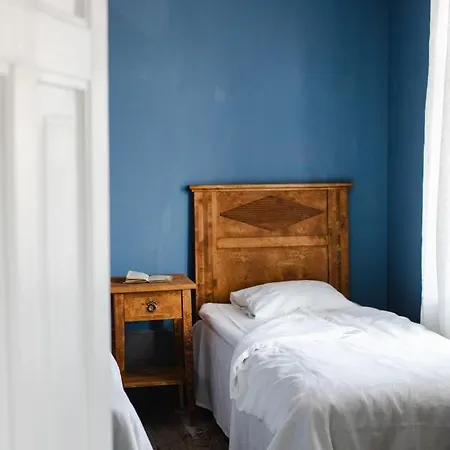Krepelin Apartment *