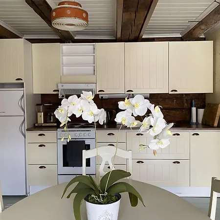 Krepelin Apartment