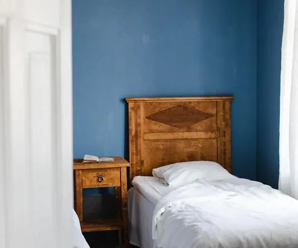 Krepelin Διαμέρισμα *